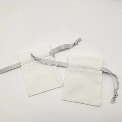 Χρυσές σακούλες δώρων Drawstring φύλλων αλουμινίου που στέλνουν τη συσκευάζοντας τσάντα κοσμήματος με το λογότυπο