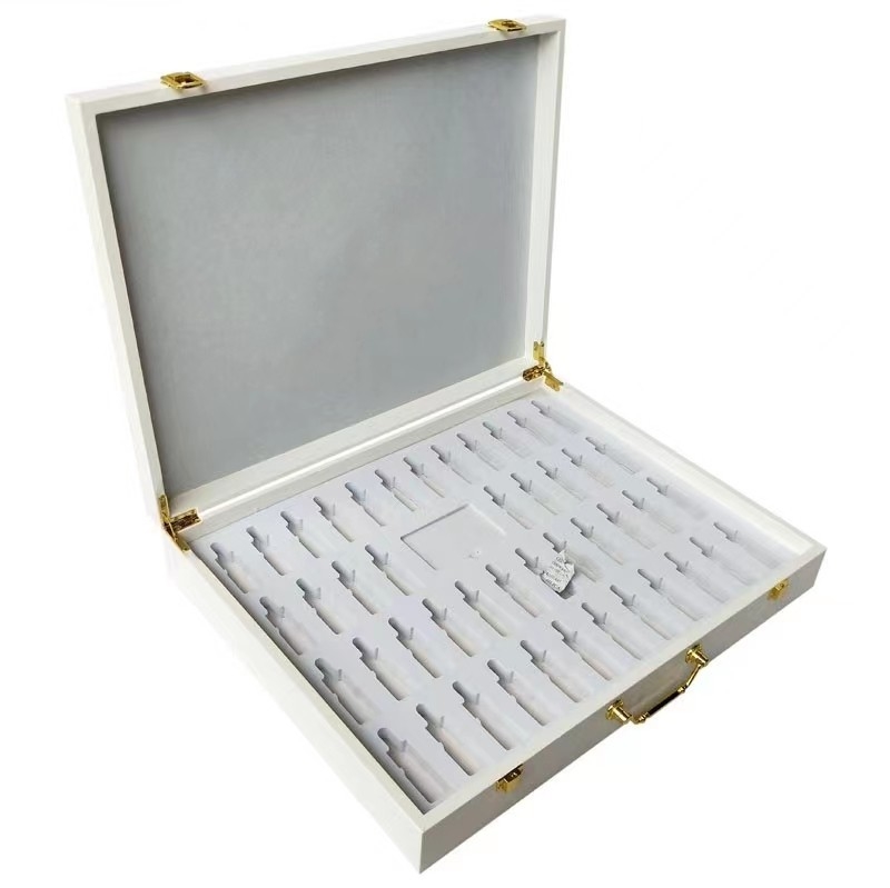 PU Makeup κιβωτίων πολυτέλειας 250*180*73mm καλλυντικό συσκευάζοντας άσπρο κιβώτιο αποθήκευσης με την κλειδαριά